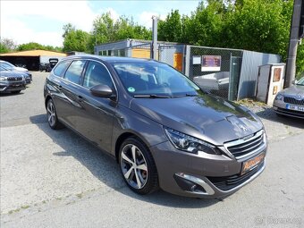 Peugeot 308 2,0 HDi FULL LED,TAŽNÉ,SERVIS - 2