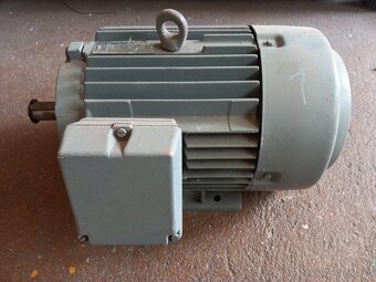ELEKTROMOTOR 5,5 kW - 2