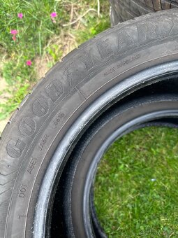 2ks letnícgh pneu 205/55 R17 95V - Goodyear - 2