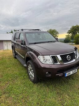 NISSAN PATHFINDER 3.0 V6 - 2
