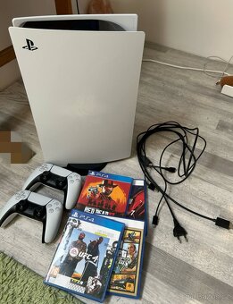 Prodám PlayStation 5 - 2