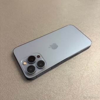 iPhone 13 Pro 128GB, 96% baterie, pěkný stav, rok záruka - 2