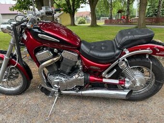 Suzuki VS 1400 Intruder - 2