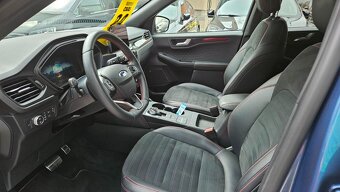 Ford Kuga 2.0 EB 140 kW Titanium AT 4×4 - 2