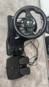 PlayStation 4 500gb +volant - 2