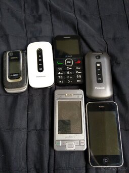 Mix mobilů, Nokia, Apple iPhone, Windows mobile - 2