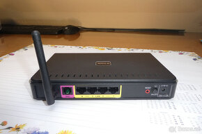 ADSL2+ modem s routrem D-Link DSL-2641R - 2