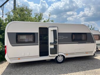 Prodám karavan Hobby 540 ufe, r.v.2018 + mover + předstan. - 2