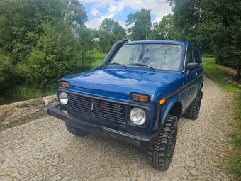 Lada Niva 1.7i (61 kW), rok 2005 – královna terénu - 2