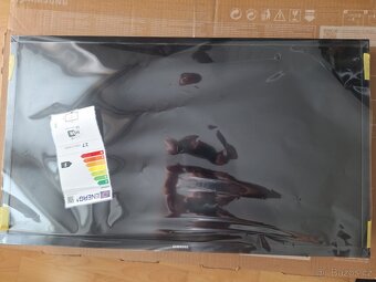 nová 32" SMART TV SAMSUNG UE32T5372 krabice orig balení - 2