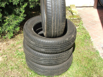 Sada pneu 215/60 R17 96 H BRIDGESTONE T005 - 2