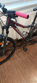 Dámské/dívčí kolo AUTHOR - 2