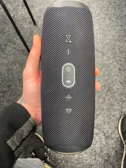 JBL CHARGE 4 - 2