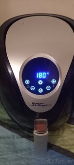 Horkovzdušná fritéza - 2