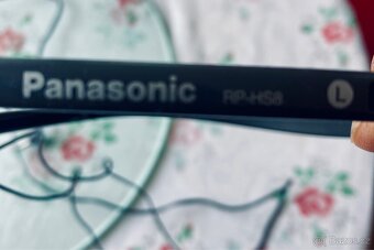 Náhlavní lehounká sluchátka Panasonic. - 2