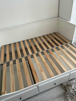 Prodám postel Ikea Hemnes - 2