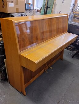 Prodám pianino Petrof - 2