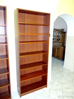 stylová knihovna - 2