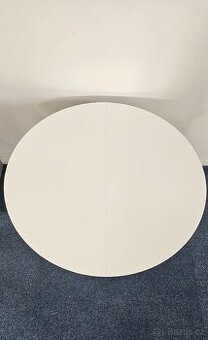 Rozkládací jídelní stůl Jysk - 2