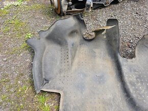 Gumová podlaha VW T5 T5.1 - 2