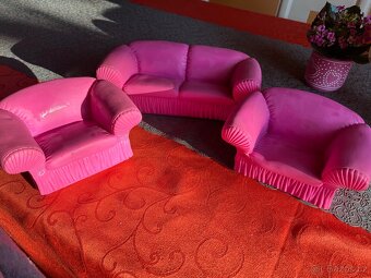 Gauč pro panenky - 2