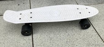 Bílý pennyboard značky Seven - 2