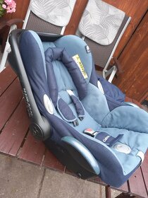 Dětská autosedačka - 2