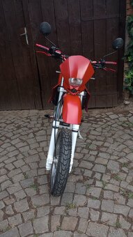 Yuki ST 125 SM - 2