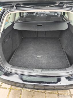 Volkswagen Golf Variant 2.0 TDI - 2