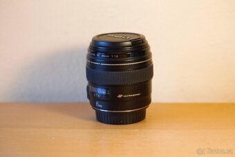 Objektiv Canon EF 85mm f/1.8 - 2
