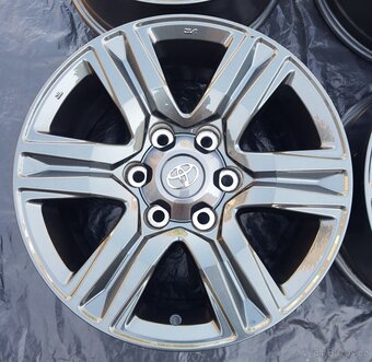 Disky Toyota Hilux 7.5×17 - 2