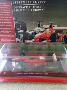 Ferrari F1-2000- Michael Schumacher-2000 1:24

 - 2