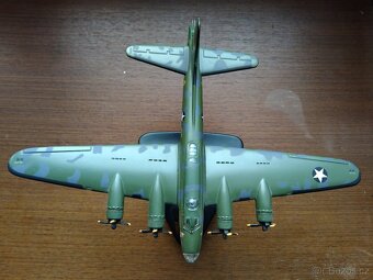 Prodám kovový model B17 - 2