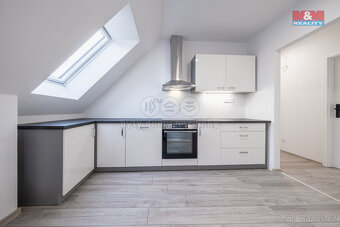Prodej bytu 4+kk, 93 m², Sedlčany, ul. Nademlýnská - 2