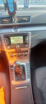 VW passat b7 combi 2.0 103 kw - 2