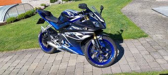 Yamaha YZF-R125 2016 - 2
