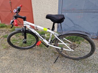 Dětské 24" trekové kolo 100 9–12 let BTWIN - 2