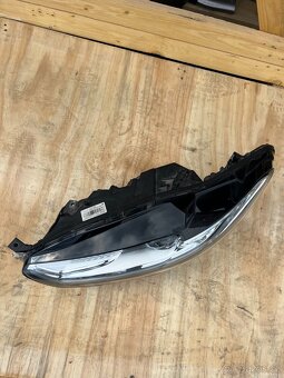 Ford Mondeo full led světlo mk5 2020 - 2