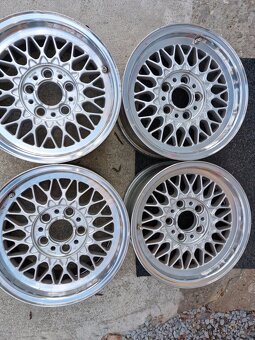 Alu kola Bmw e34 5x120 R15 et20 - 2