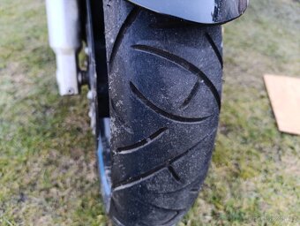 Cestovní motorka Yamaha FJR 1300 - 2