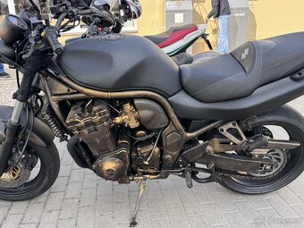 Suzuki bandit - 2