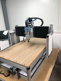 CNC frézka - 2