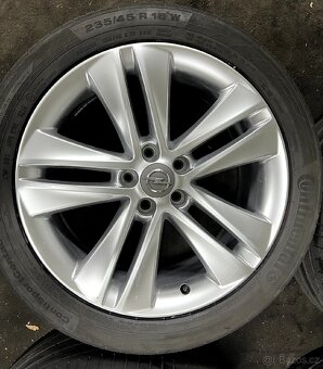 Letni sada Opel Astra 5x110 235/40 R18 ET37 - 2