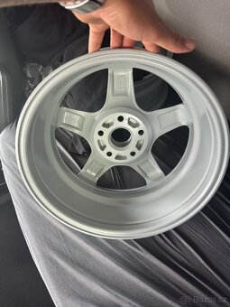 Prodám alu kola 16 AEZ - 2