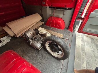 prodám motor na CZ 175/501 prase - 2