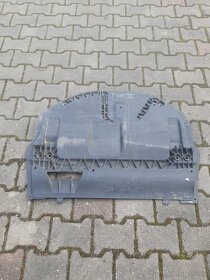 Kryt motoru FABIA/RAPID 6C0 825 901 A + držáky - 2