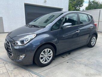 HYUNDAI iX20 1.4i 66 KW 1.MAJITEL PARK.S.VYHŘ.SEDADLA+VOLANT - 2