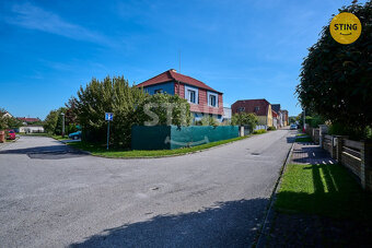 Prodej, RD 4+2, dvougenerační, plocha pozemku 660 m2, 132438 - 2