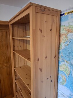 IKEA hemnes knihovna - 2