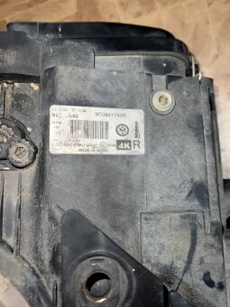 PP světlo VW Passat B6 - 2